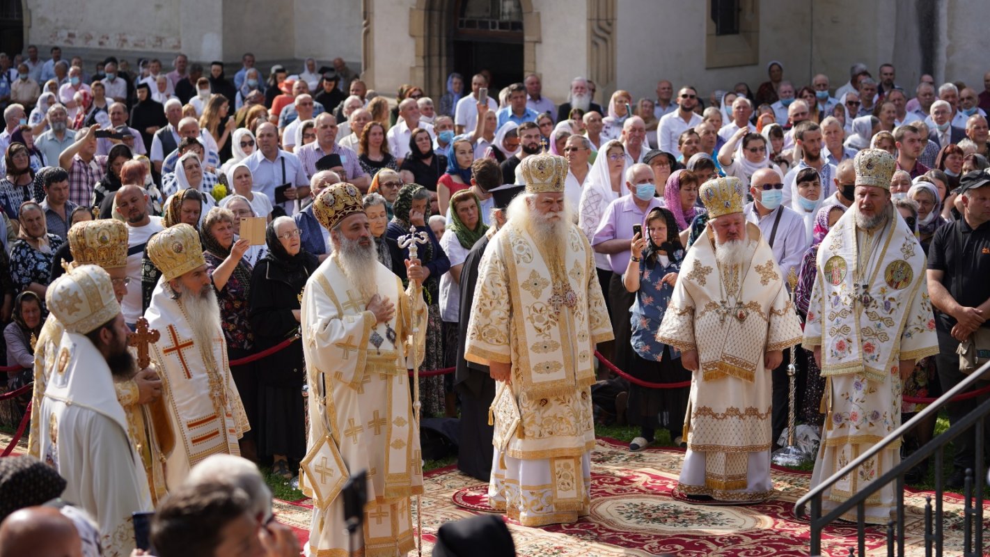 Sfântul Ioan cel Nou, prăznuit cu evlavie de suceveni 175096