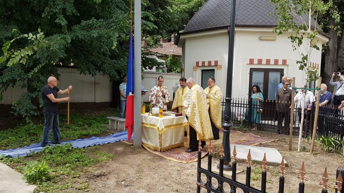 Ziua drapelului naţional, celebrată  în Parohia Bălăneanu din Capitală 175210