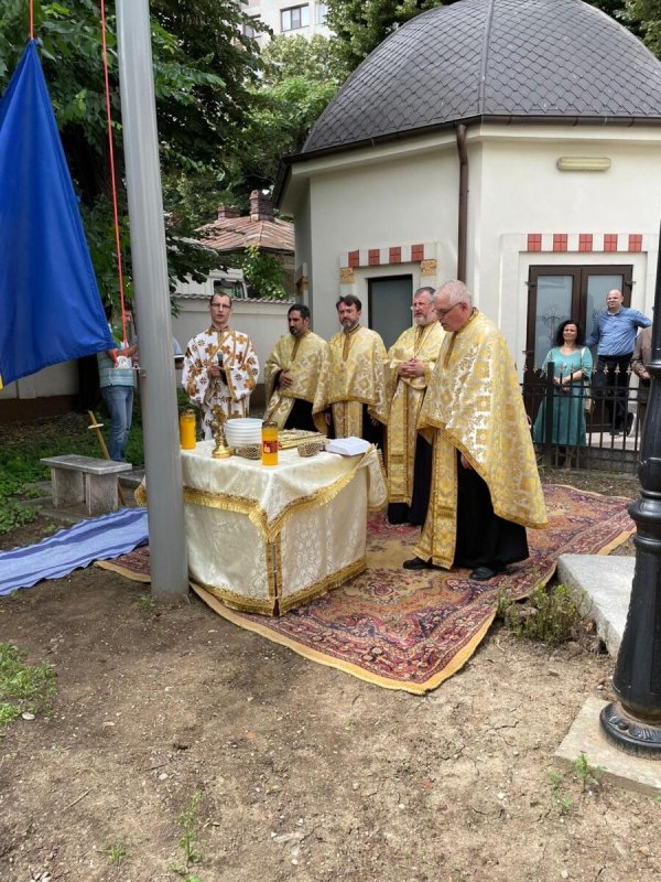 Ziua drapelului naţional, celebrată  în Parohia Bălăneanu din Capitală 175211