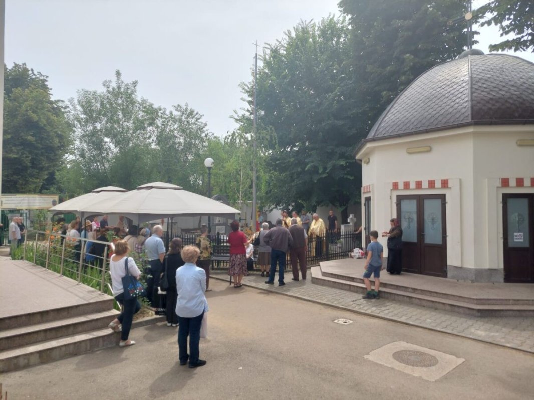 Ziua drapelului naţional, celebrată  în Parohia Bălăneanu din Capitală 175218