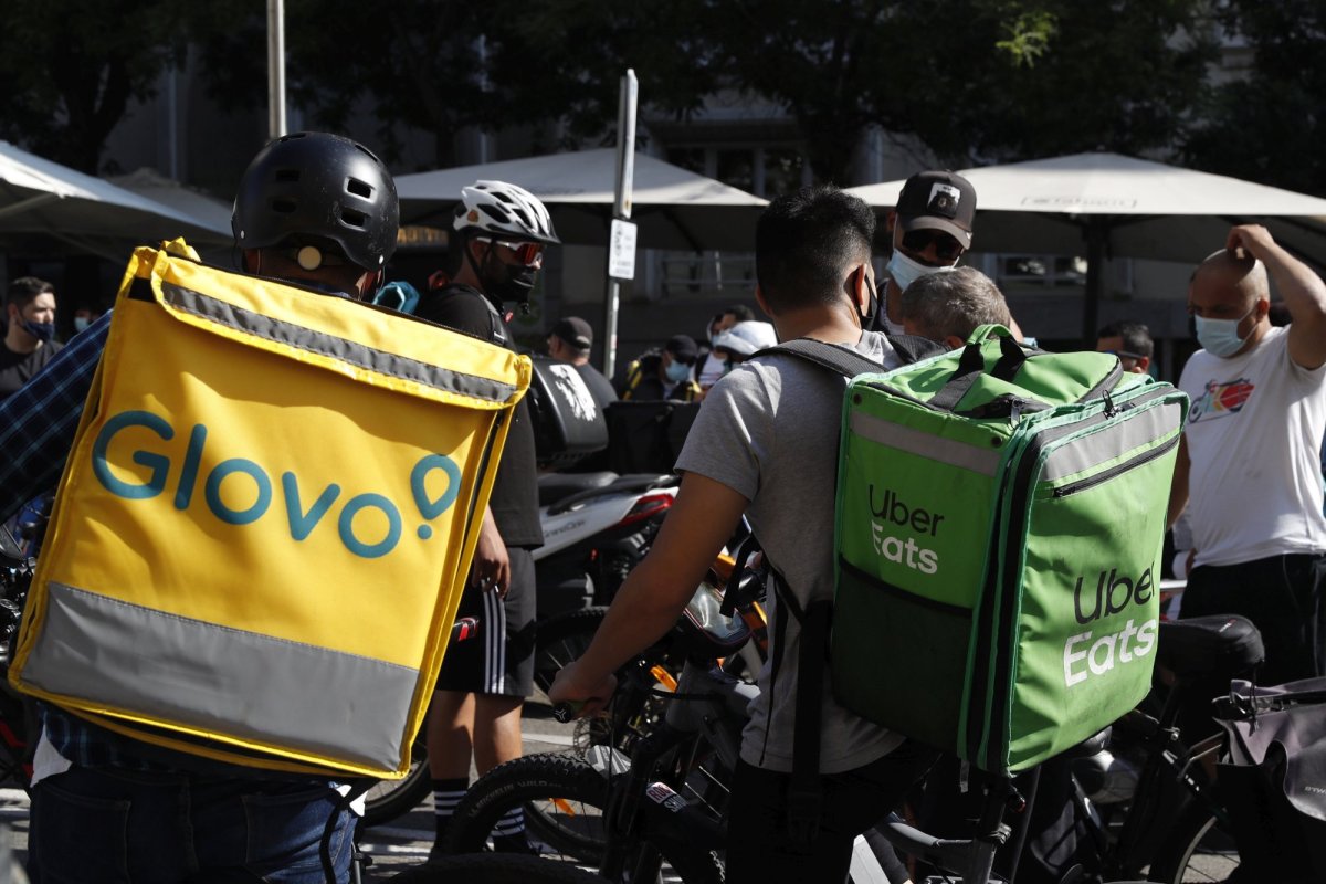 Drepturi pentru lucrătorii din lumea platformelor digitale 175272