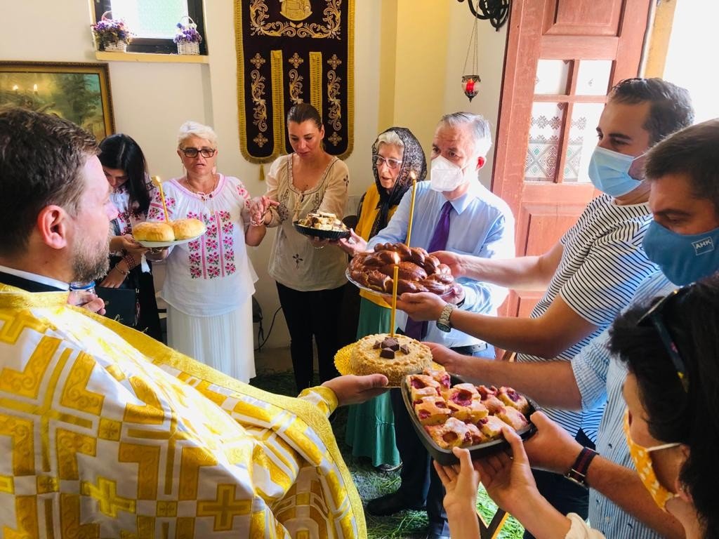 Slujiri și sărbătorirea iei tradiționale în comunitatea românească din Zagreb 175120