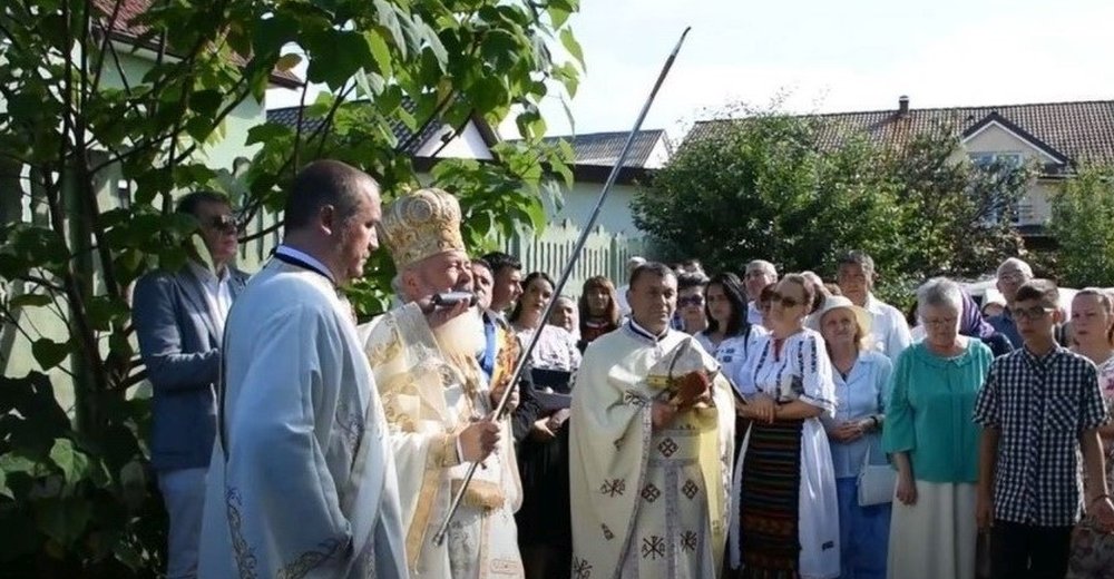 Revista presei 175375