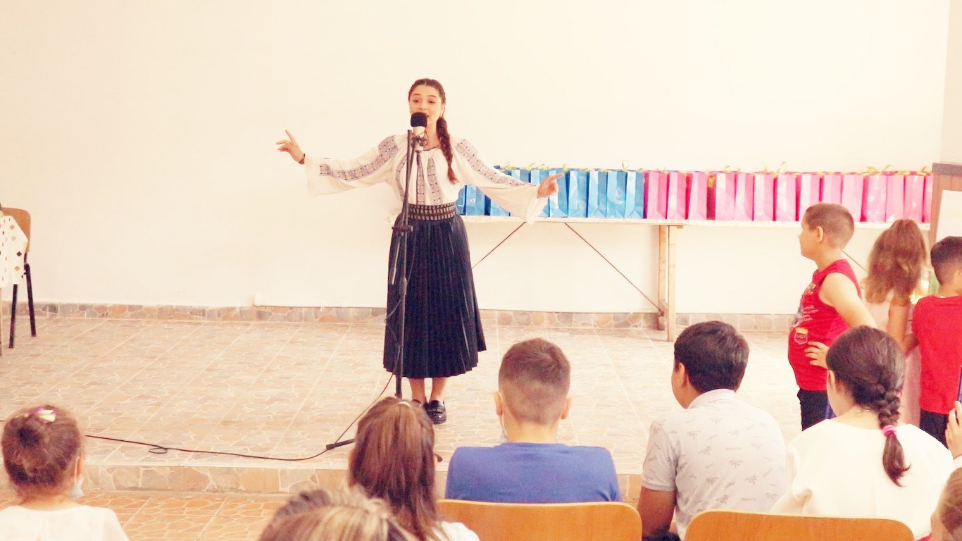 Zi de sărbătoare în localitatea prahoveană Cireșanu 175478