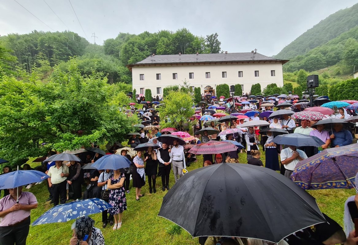 Hramul Mănăstirii Rebra-Parva, judeţul Bistriţa-Năsăud 175585