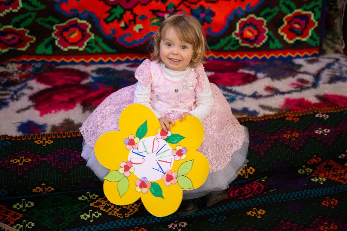 Români din patria-mamă, Basarabia şi Cernăuţi reuniţi la Piacenza 175565