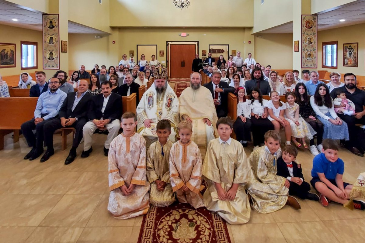 Slujiri şi binecuvântări arhiereşti pentru românii din diasporă 175636