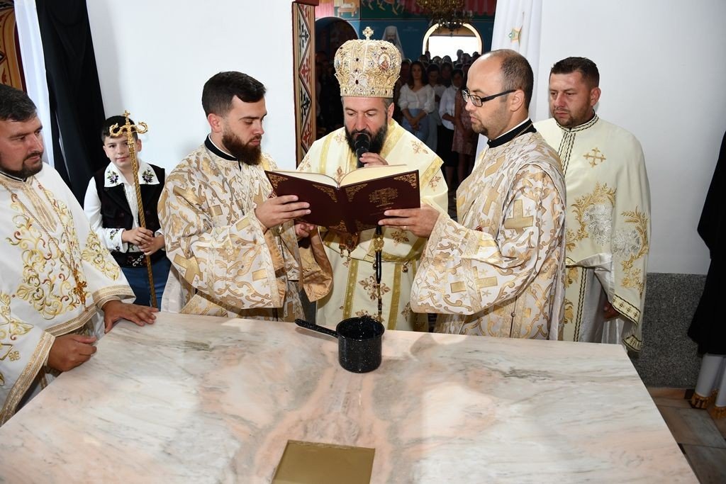 Binecuvântări arhiereşti în Eparhia Banatului Montan 176059