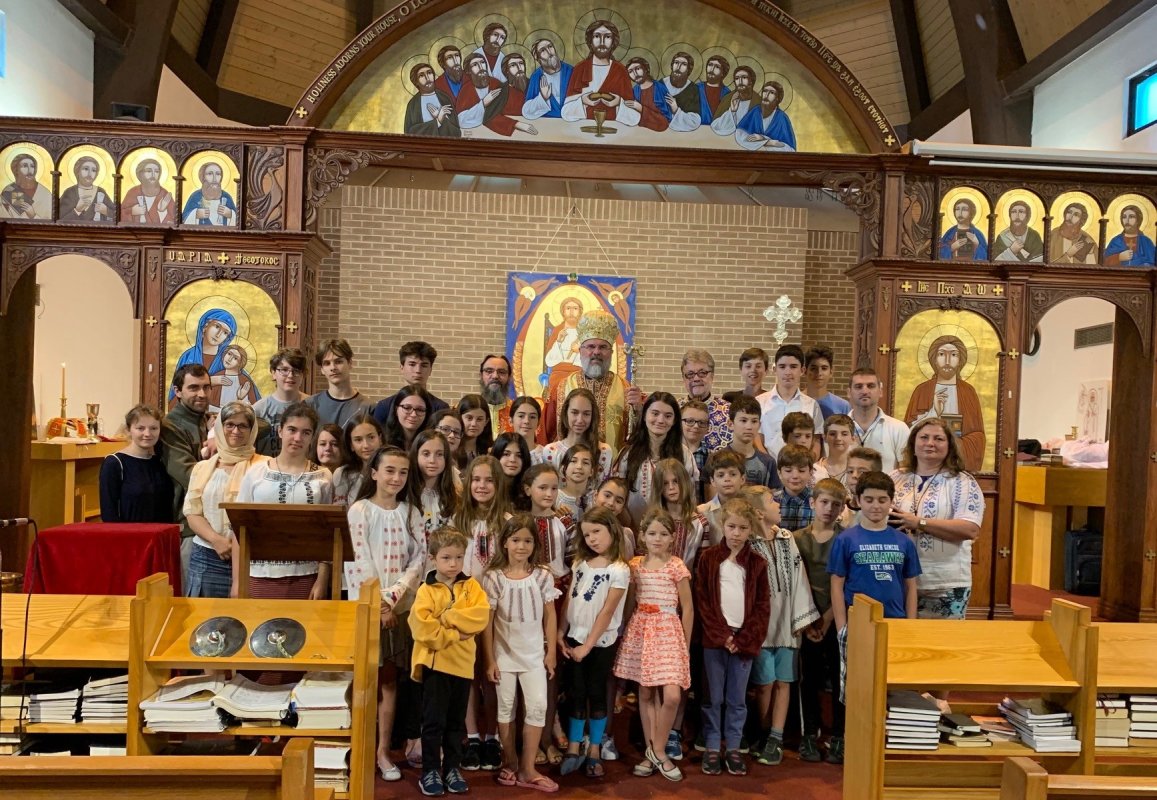 Români adevărați și ortodocși mărturisitori în Canada 175760