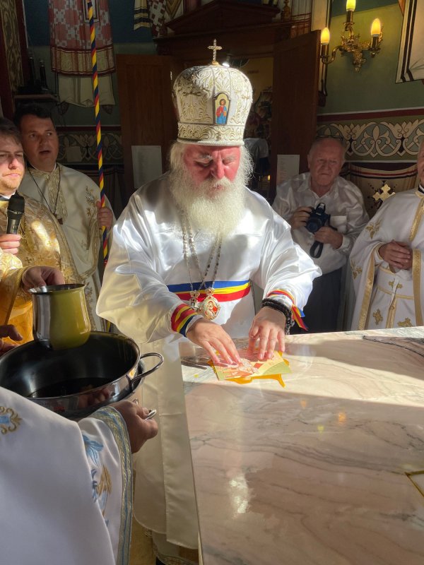 Târnosirea bisericii din Parohia Becicherecu Mic, județul Timiș 176024