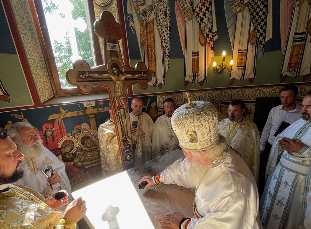 Târnosirea bisericii din Parohia Becicherecu Mic, județul Timiș 176028