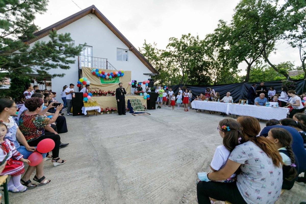 Festivalul-concurs „Poezie în glas de copil” la ediția a 10-a  176121