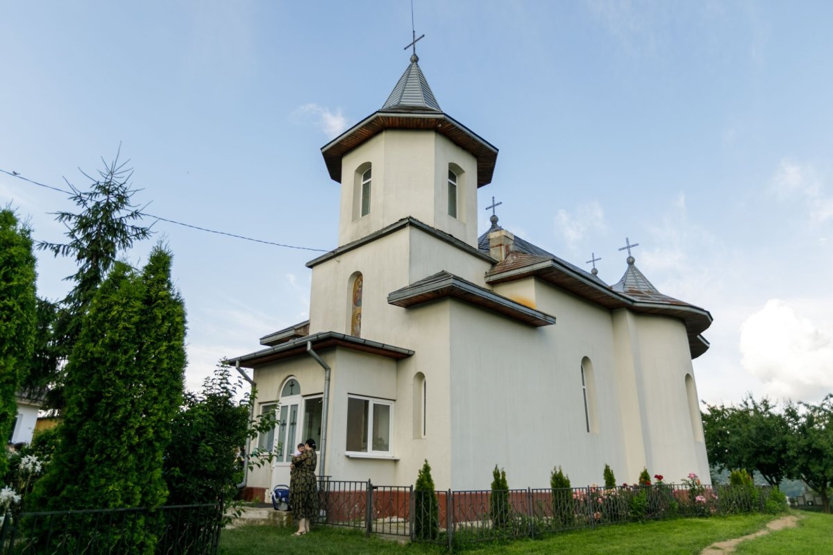 Festivalul-concurs „Poezie în glas de copil” la ediția a 10-a  176128