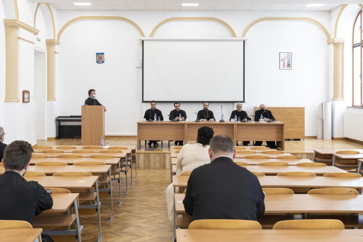 Promovare în cariera didactică la Facultatea „Justinian Patriarhul” 176130