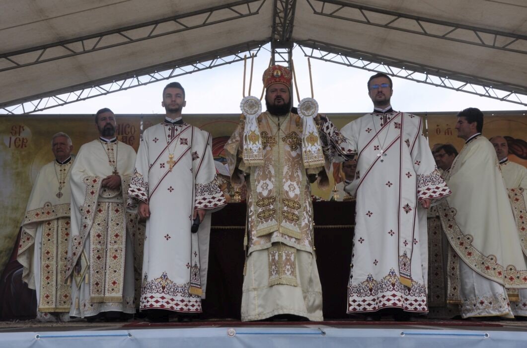 Târnosirea bisericii din Parohia Sărmășag, Sălaj 176209