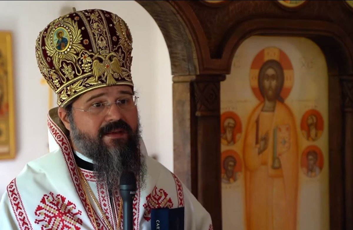 Liturghie arhierească la Paraclisul Centrului episcopal din capitala Suediei 176585