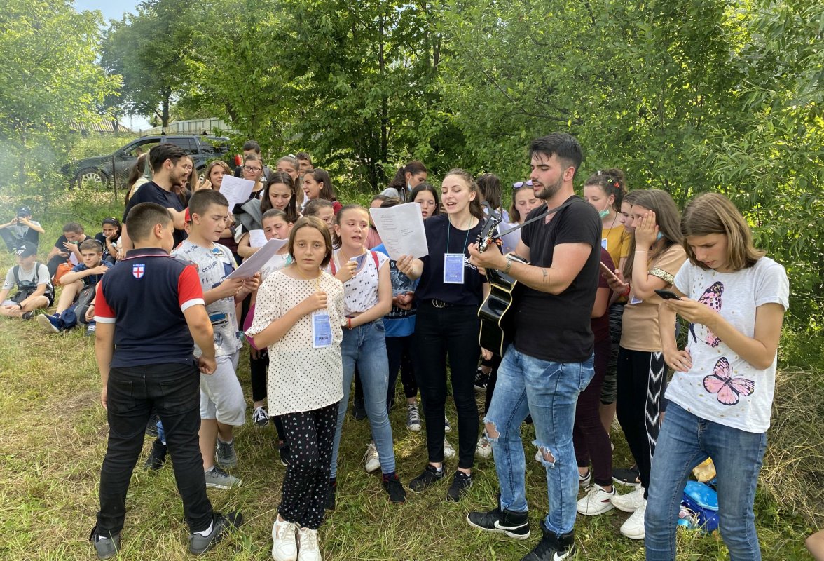 Tabăra de creație „Dăruind vei dobândi” 176520