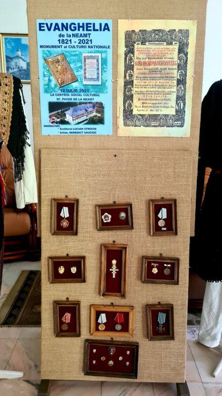 Aniversarea bicentenarului tipăririi Evangheliei de la Neamț: 1821-2021 176774