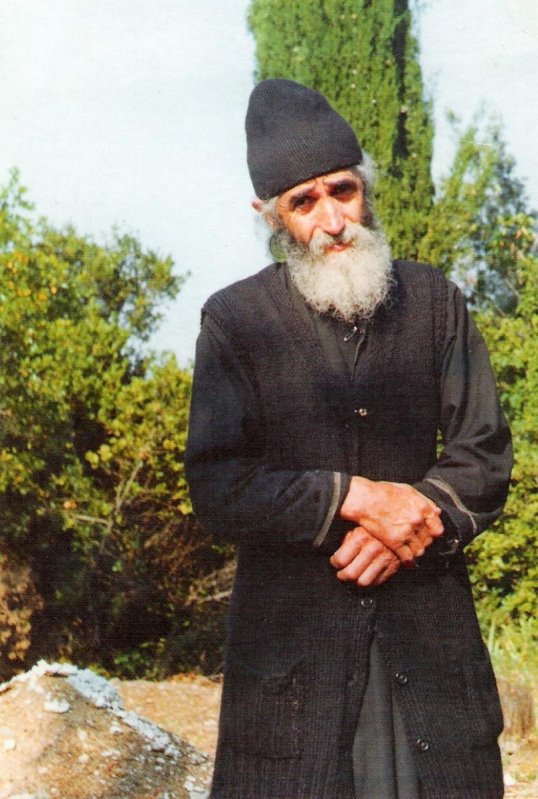 Sfântul Paisie Aghioritul  şi taina smereniei 176677