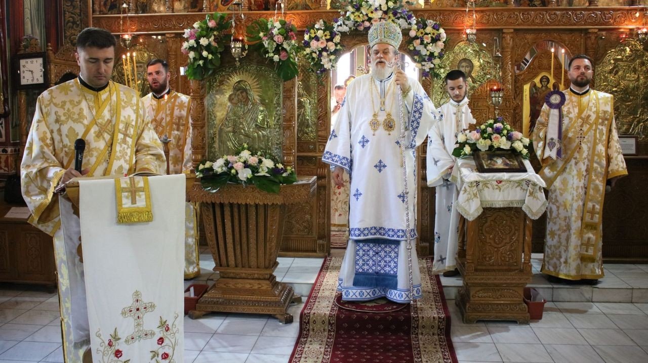 Slujiri arhiereşti în Mitropolia Munteniei şi Dobrogei 176830