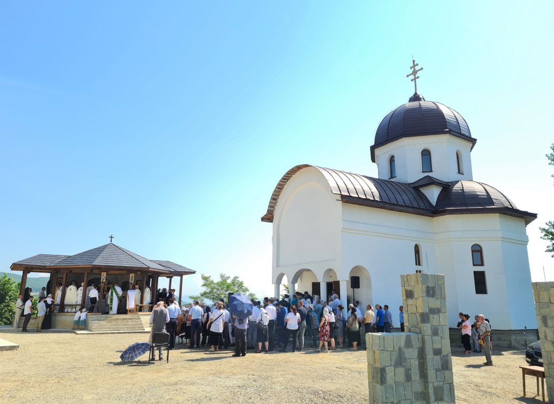 Hram la mănăstirea închinată Sfântului Paisie Aghioritul 176938