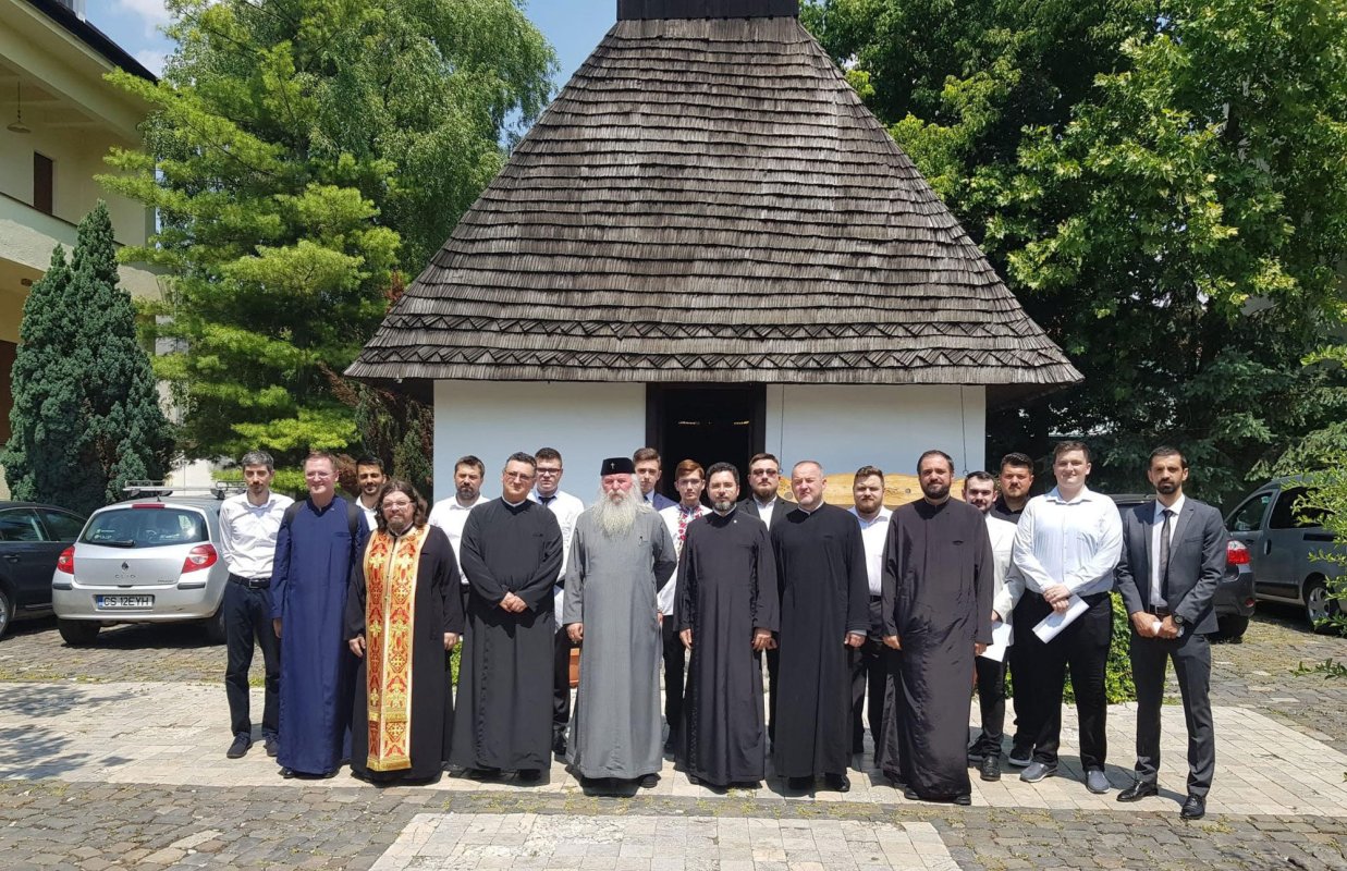 Examen de licență pentru studenții teologi din Timișoara 176996