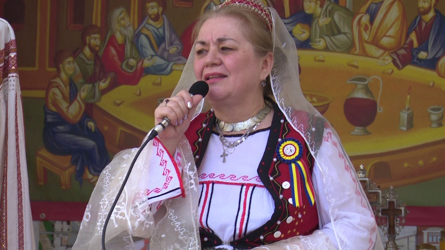 „Vatra satului”, o speranţă pentru  ia românească la Parohia Udricani  176981