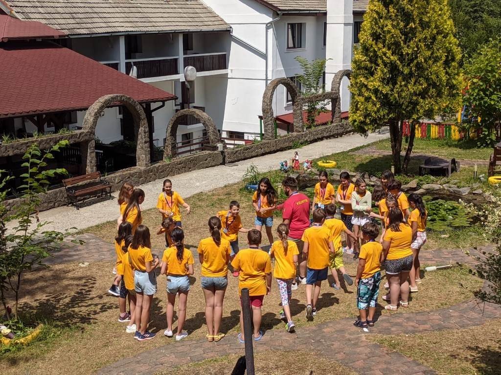 „Credință și artă  pentru toți” la poalele Munților Semenic 177271