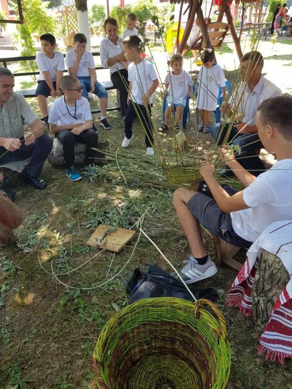 Festival dedicat copiilor la Gorj 177257