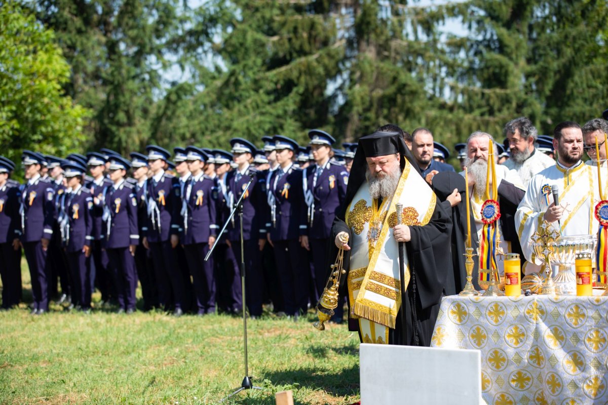 Piatră de temelie pentru noua biserică a Academiei de Poliție din Capitală 177206