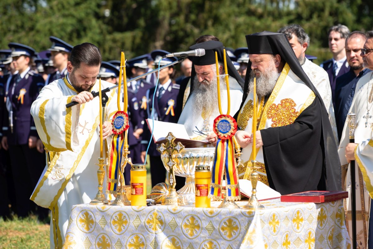 Piatră de temelie pentru noua biserică a Academiei de Poliție din Capitală 177216