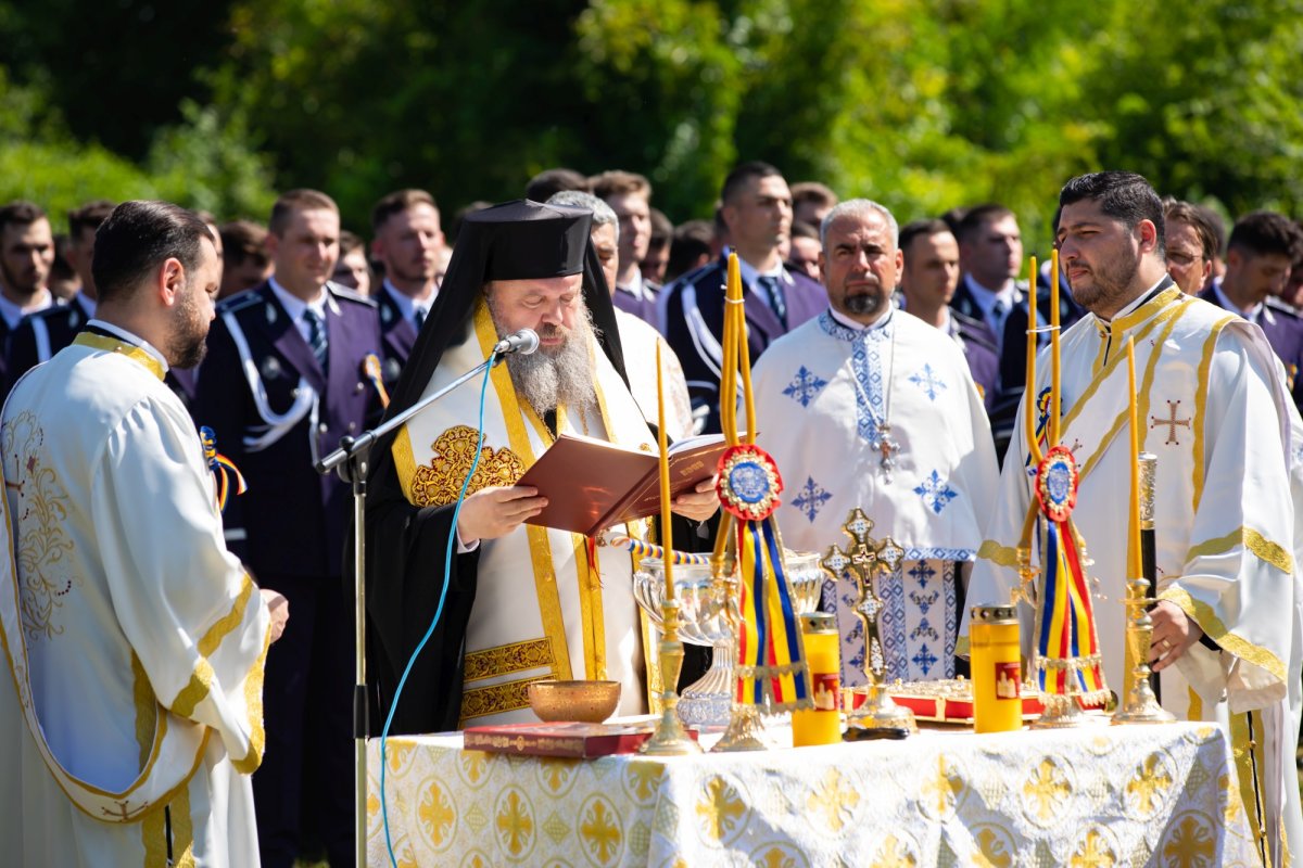 Piatră de temelie pentru noua biserică a Academiei de Poliție din Capitală 177217