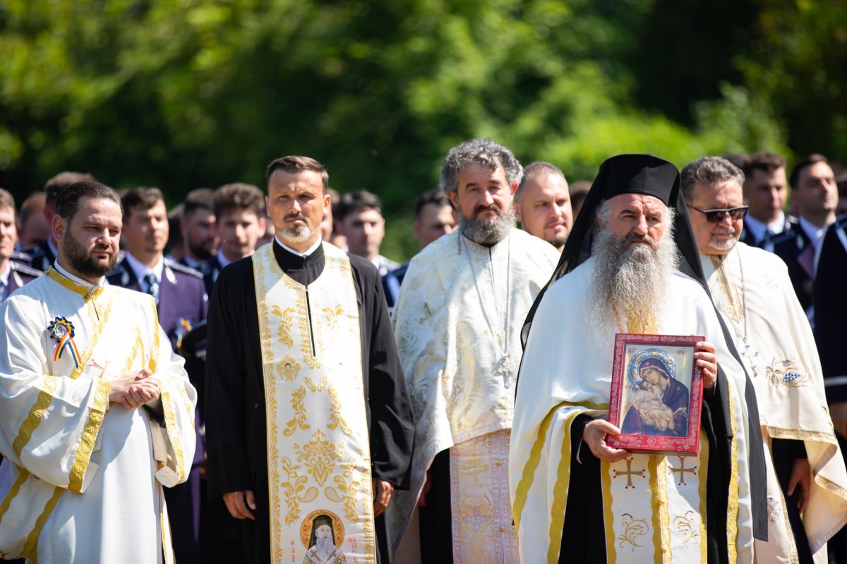 Piatră de temelie pentru noua biserică a Academiei de Poliție din Capitală 177233