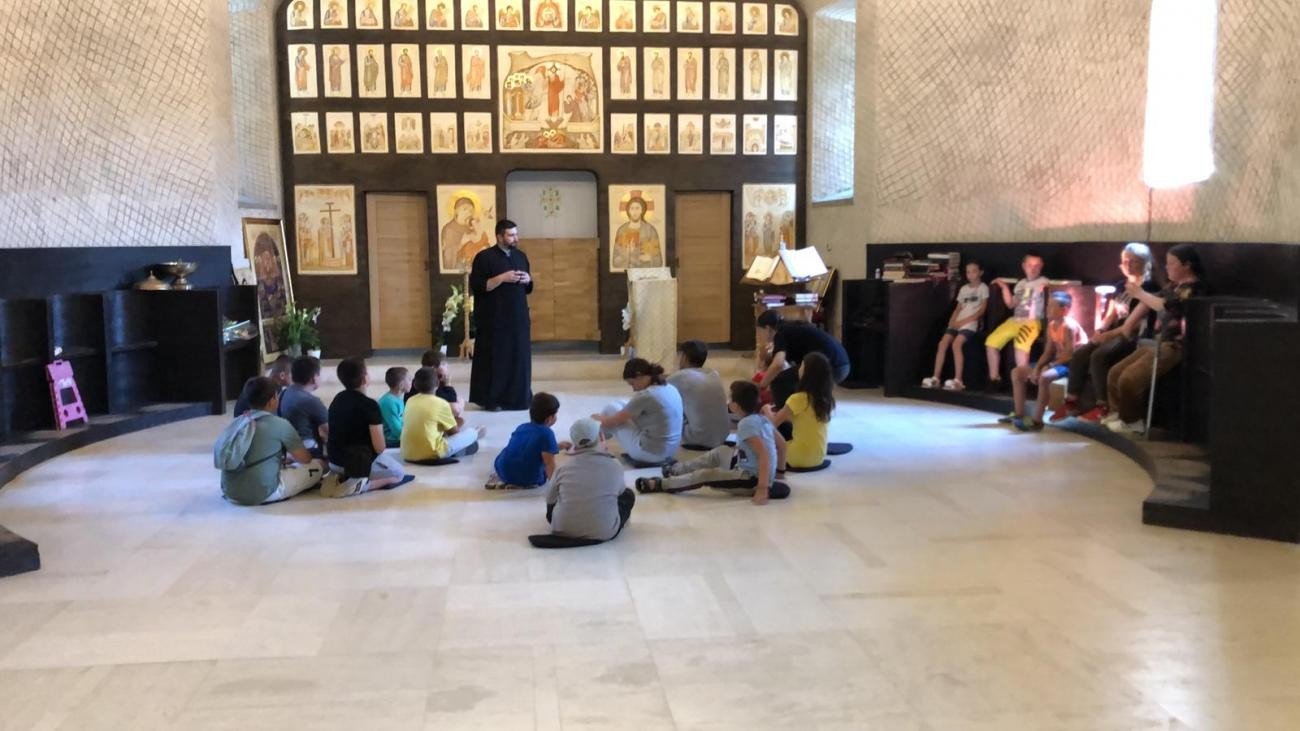 Tabără pentru copii și tineri din Eparhia Alba Iuliei 177289