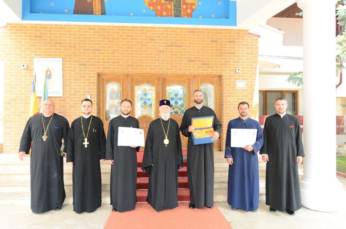 Înfrățire între o parohie din România și una din Spania  177400