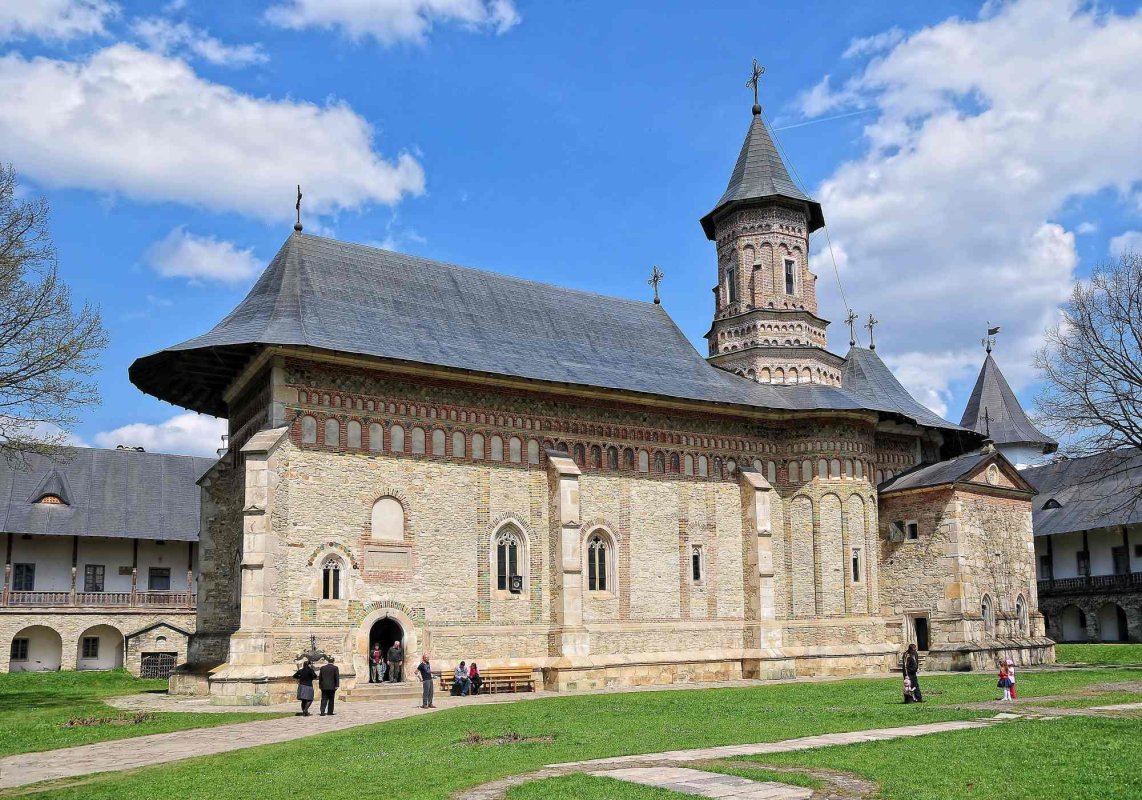 Chemat de Dumnezeu  la împlinirea unei înalte misiuni 177550