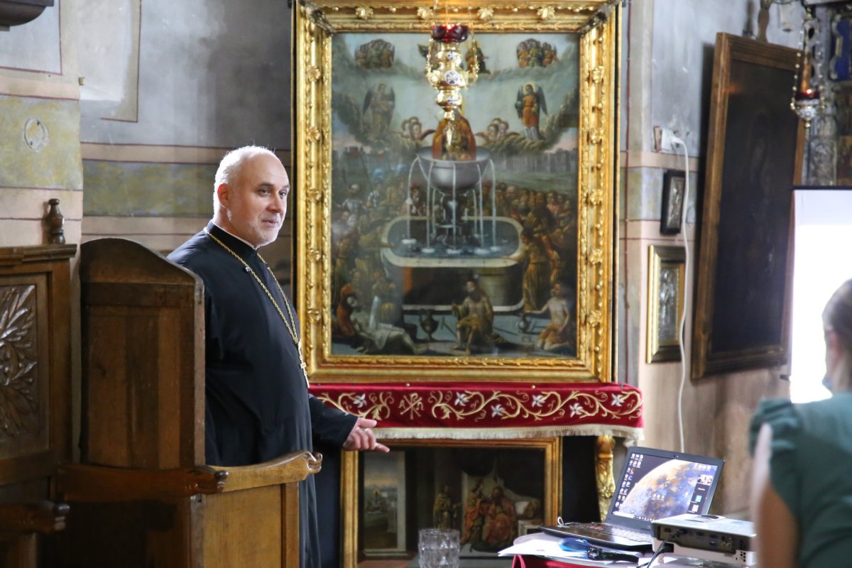 La Parohia „Sfinții Teodori” din Iași a fost lansat un proiect cultural transfrontalier din fonduri europene 177768