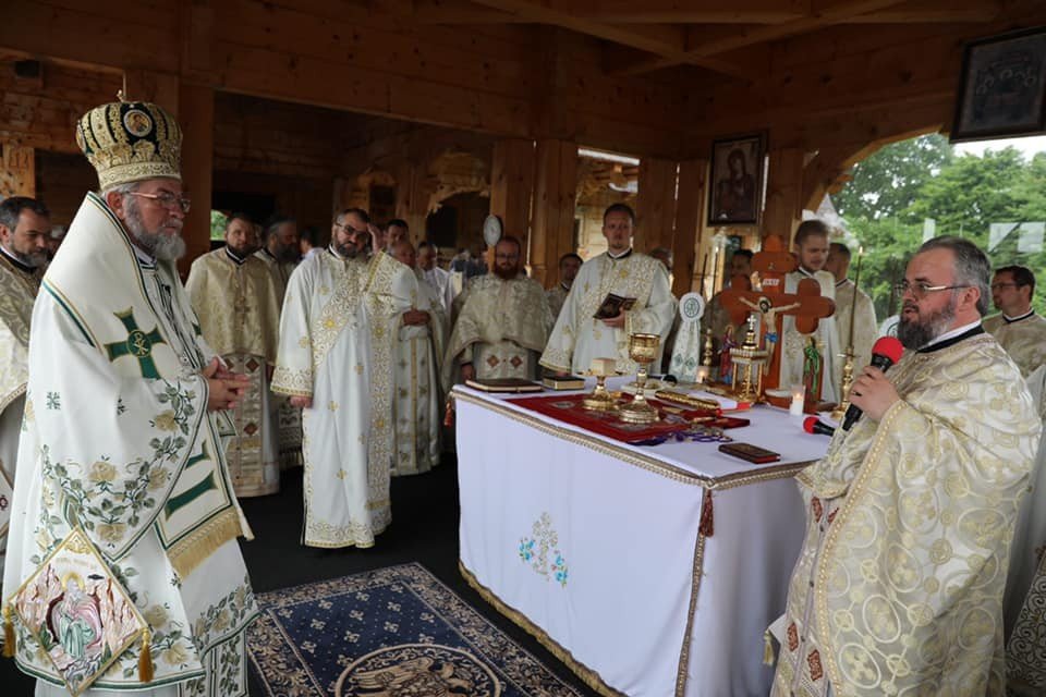 Târnosirea paraclisului mănăstirii din Dragomireşti, Maramureş 178040