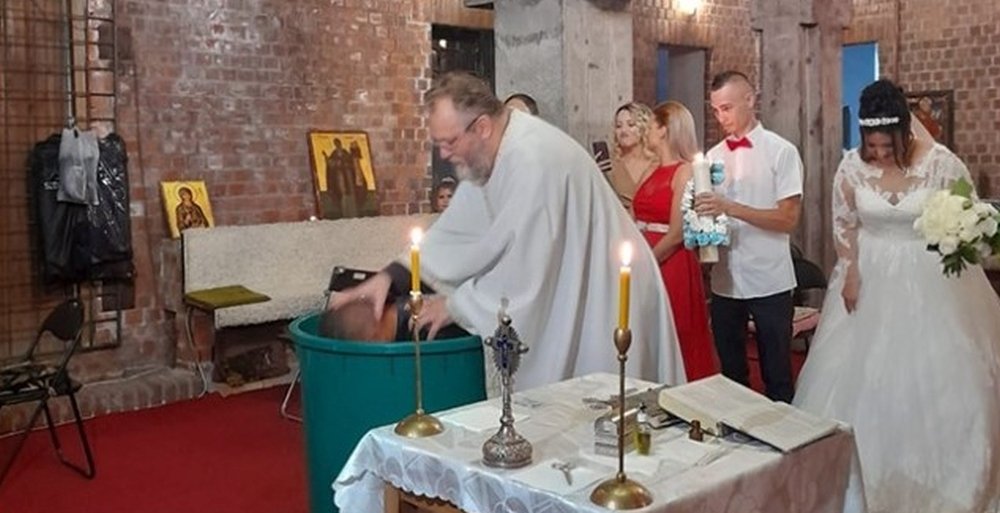 Revista presei 178057