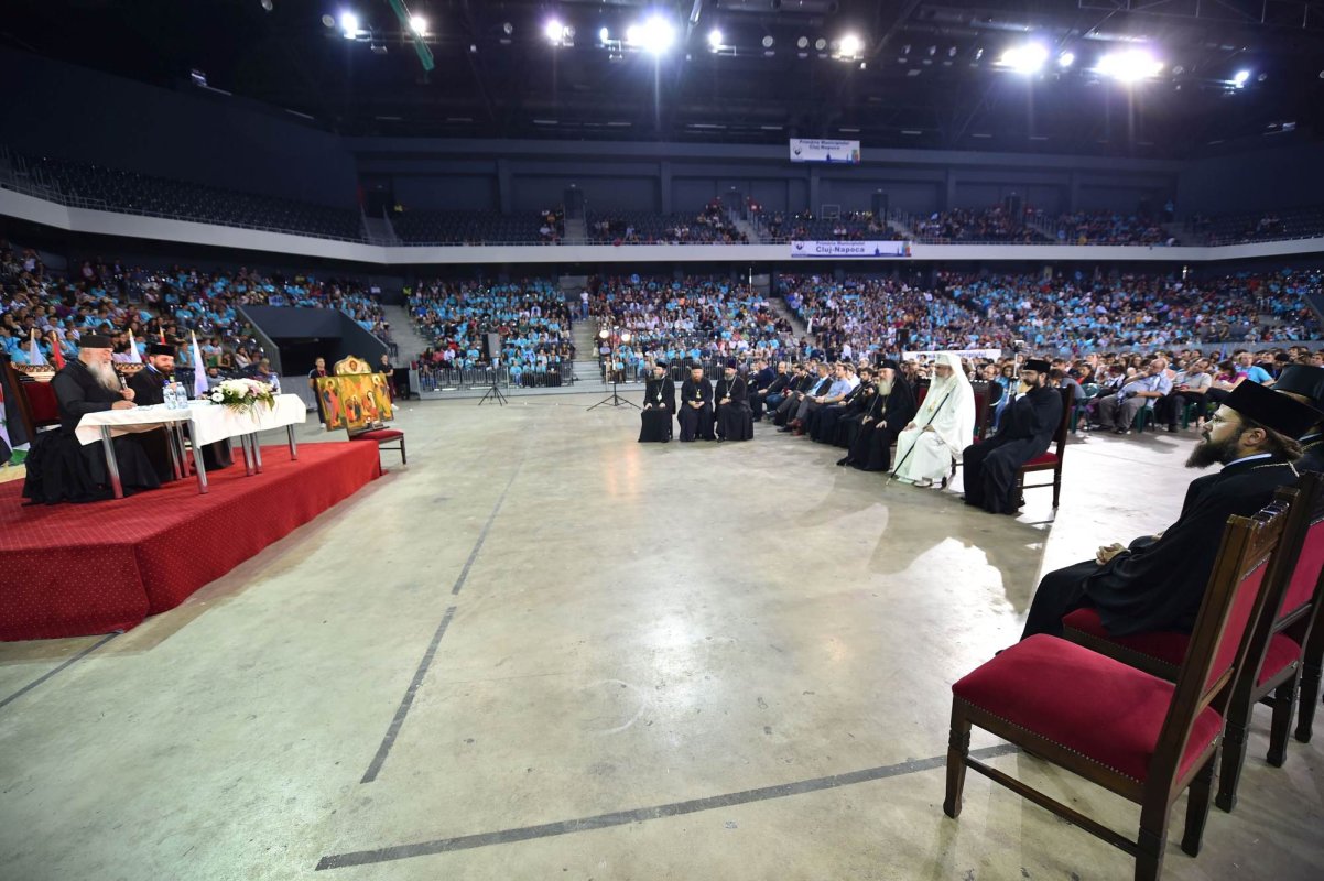 Un adevărat ierarh, care urmează pildei lui Hristos 177547