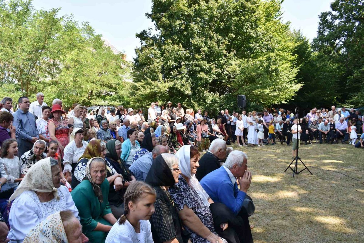 Biserica Mănăstirii „Sfânta Maria Magdalena” din Oarța de Sus a fost sfinţită 178257