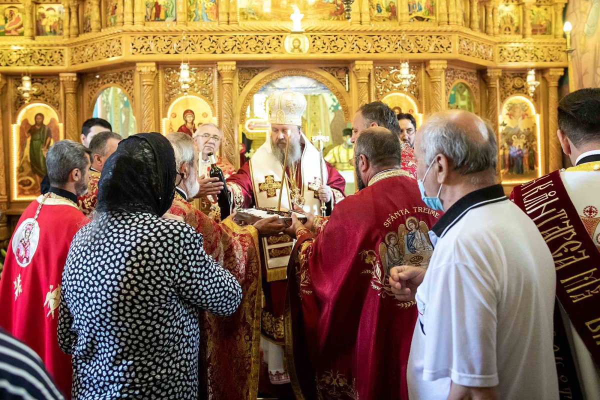 Sfântul Pantelimon cinstit la Parohia Mărcuţa din Capitală 178372