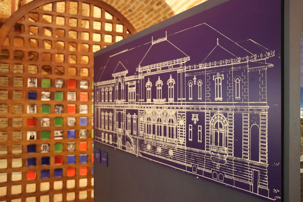 Trei decenii în spaţiul cultural românesc 178289