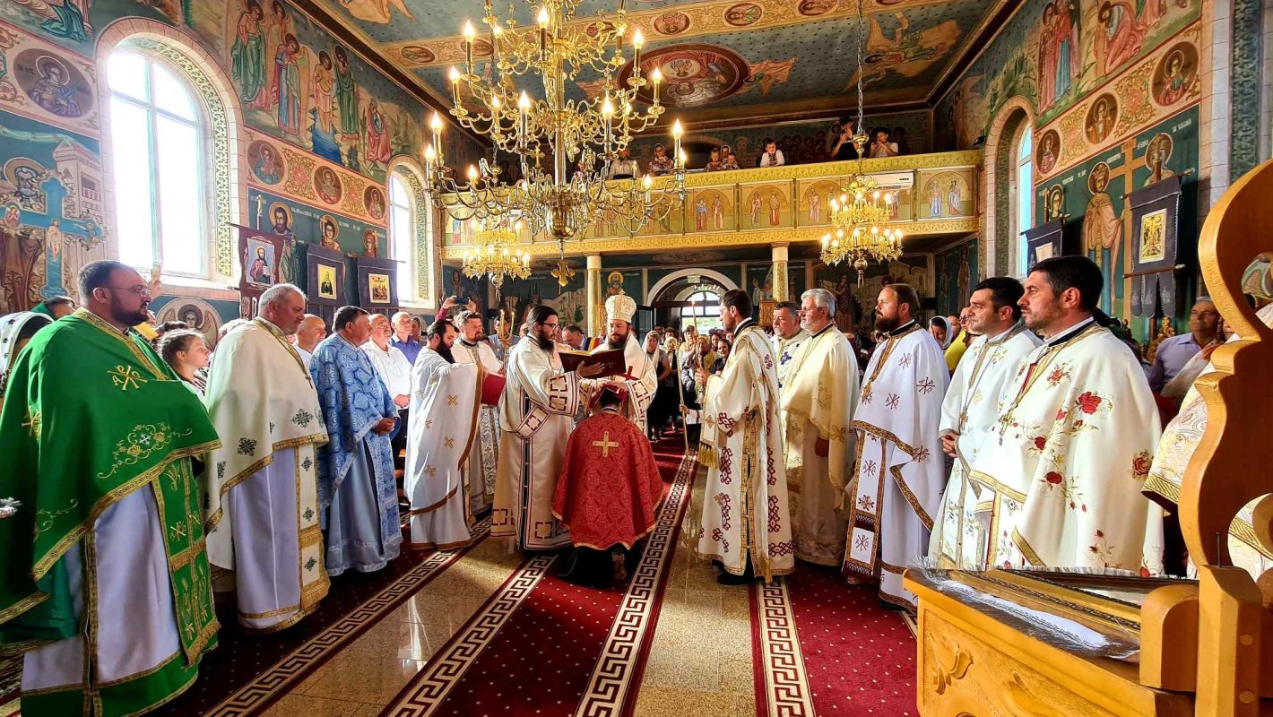 Binecuvântare arhierească în Parohia  Satu Mare II, Protopopiatul Rădăuți 178554