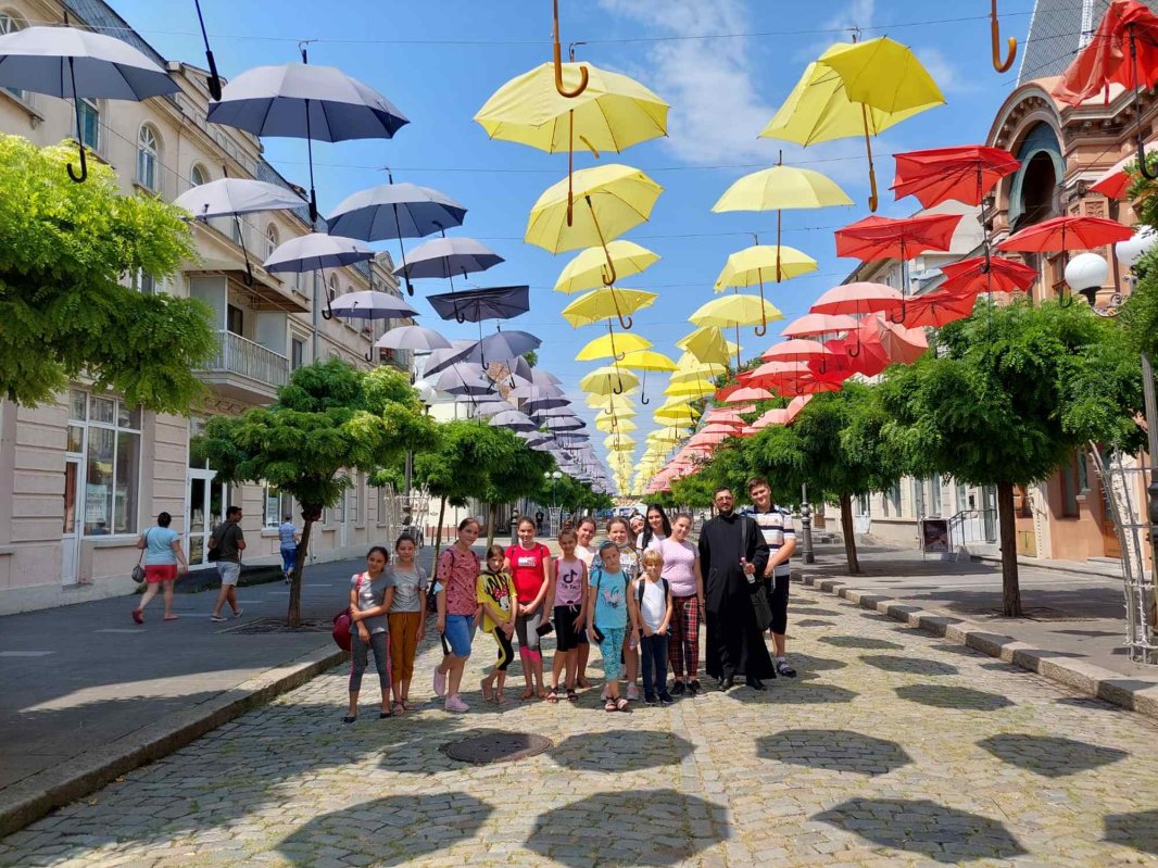 Taberele bisericești - bucuria comuniunii tinerilor 178534