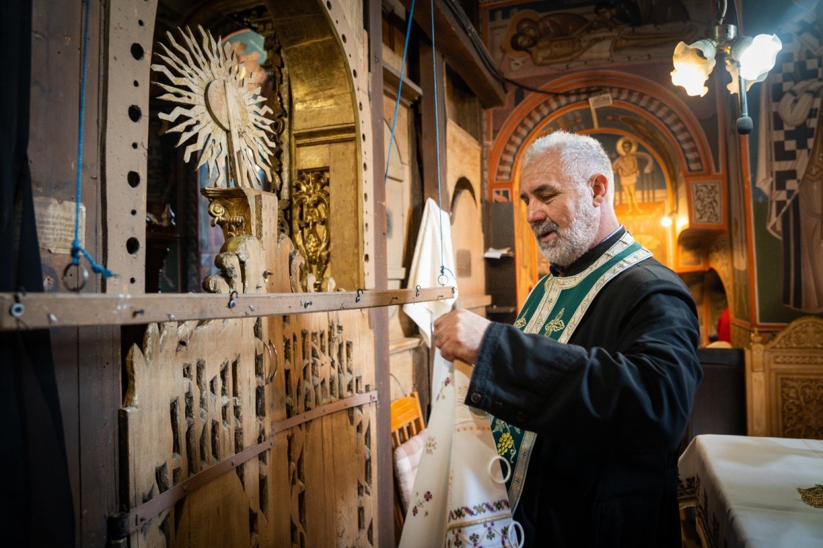 Sfântul Tămăduitor Pantelimon, cinstit de credincioșii Parohiei Aroneanu 178593