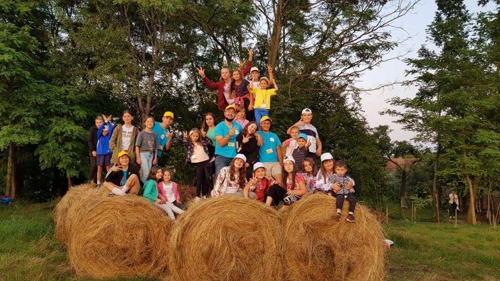 „Tabăra din satul meu” la Ludişor, judeţul Braşov 178612