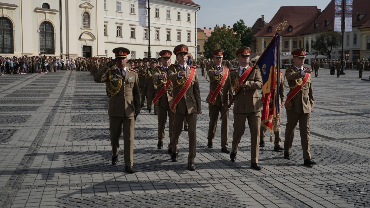 grandmother Opaque Violate Festivitatea de acordare a primului grad de ofiţer absolvenţilor Academiei  Forţelor Terestre din Sibiu