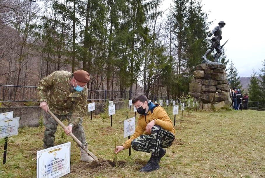 Monumentul Eroilor din Siriu, o lecție continuă de istorie 178929