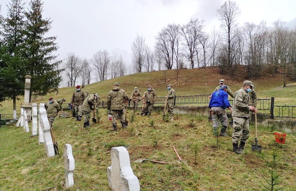 Monumentul Eroilor din Siriu, o lecție continuă de istorie 178930
